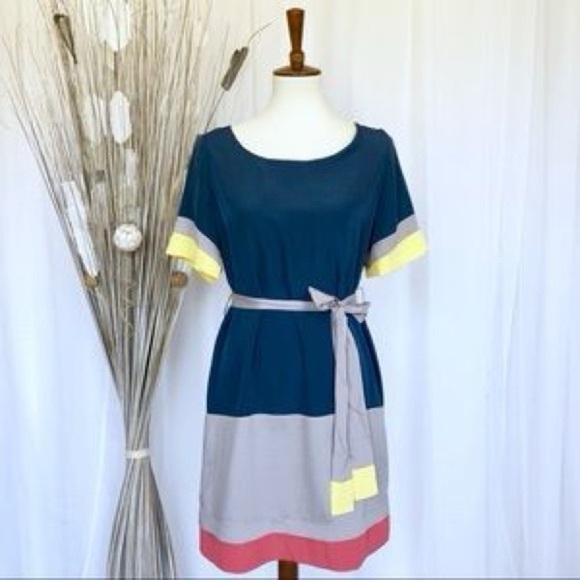 Aqua - Colorblock Dress - Picture 2 of 6